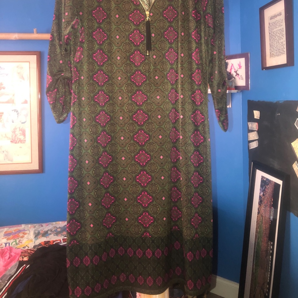 Olive long sleeve dress with zipper